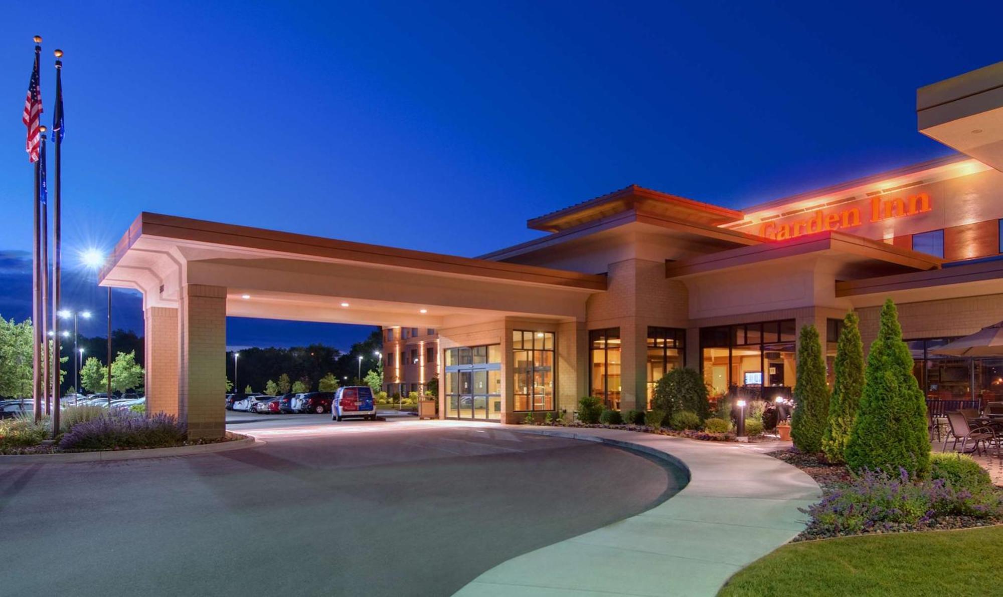 Hilton Garden Inn Milwaukee Airport Exterior foto